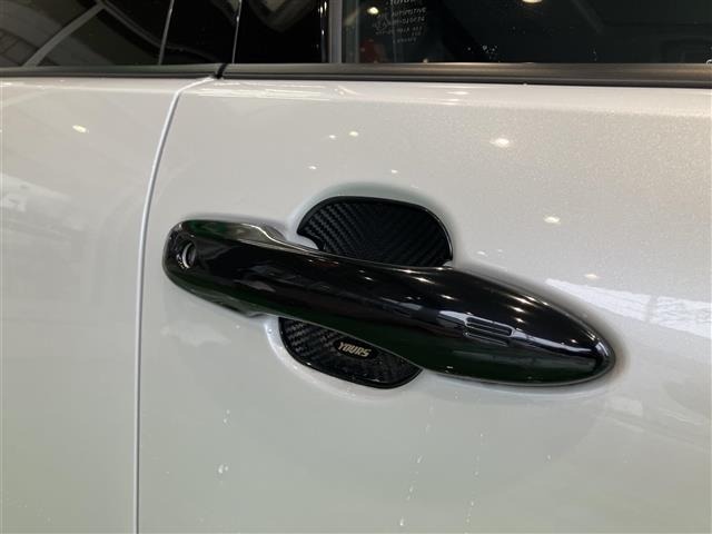 Toyota PRIUS 2024 8060158-8