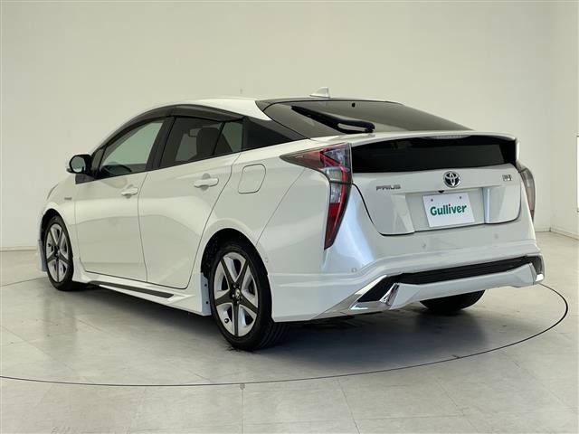 Toyota PRIUS 2017 8060160-14