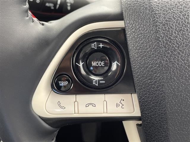Toyota PRIUS 2017 8060160-5