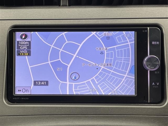 Toyota PRIUS 2013 8060174-16