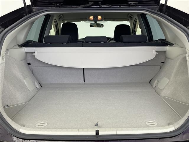 Toyota PRIUS 2013 8060174-21