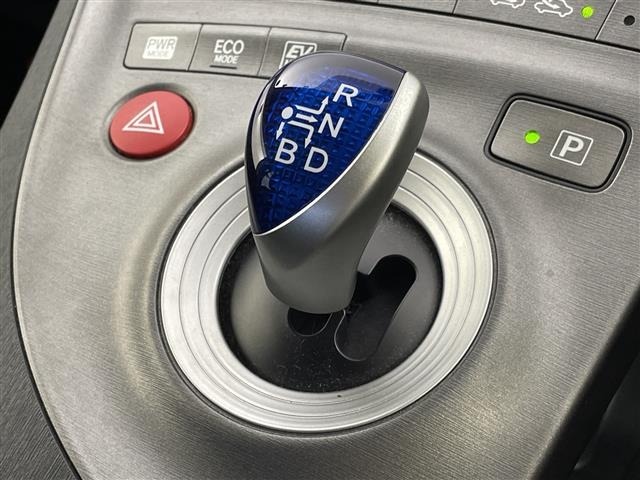 Toyota PRIUS 2013 8060174-3