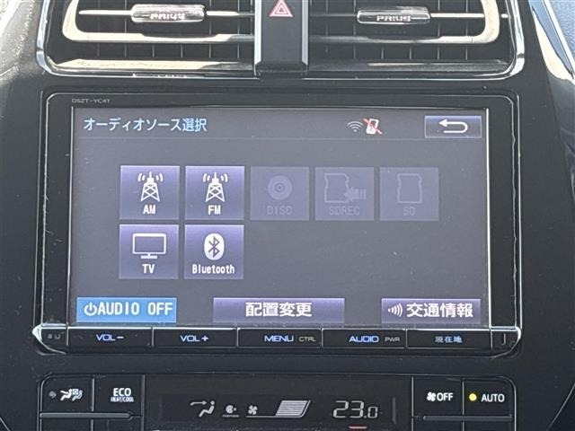 Toyota PRIUS 2017 8060182-16