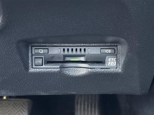 Toyota PRIUS 2017 8060182-21