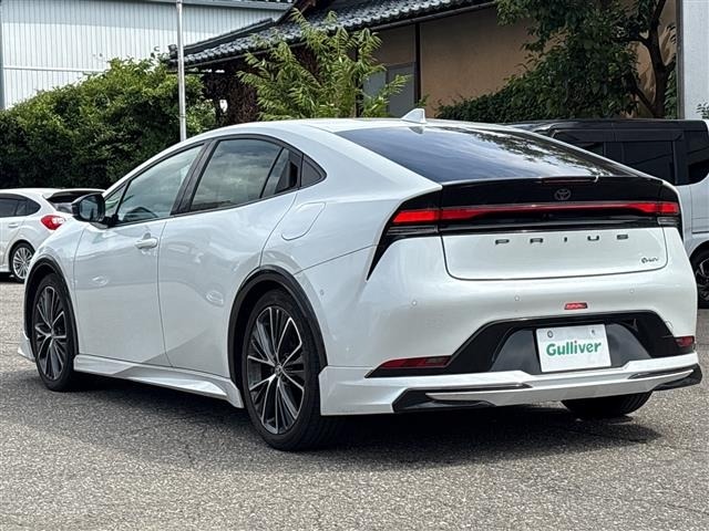 Toyota PRIUS 2024 8060190-13