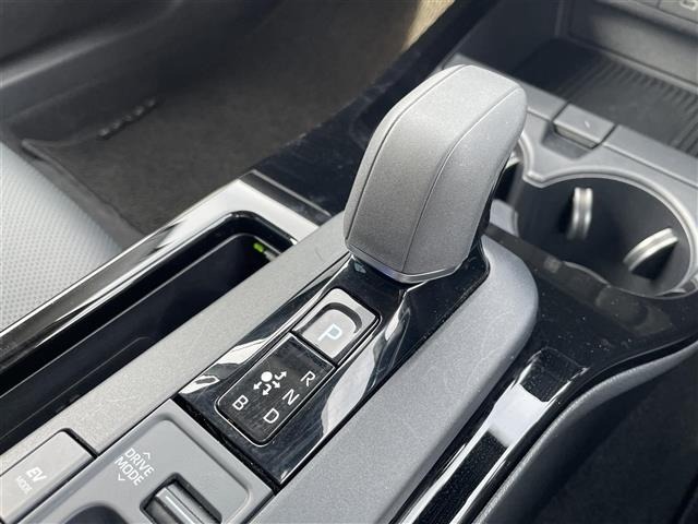 Toyota PRIUS 2025 8060202-4