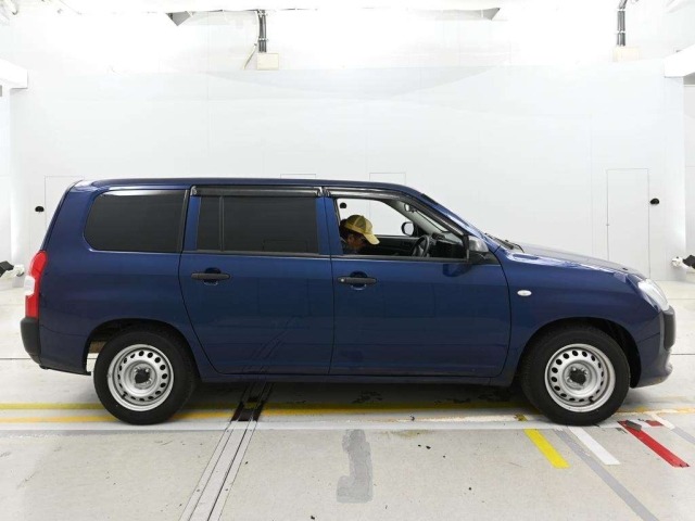 Toyota PROBOX VAN 2023 8061755-3