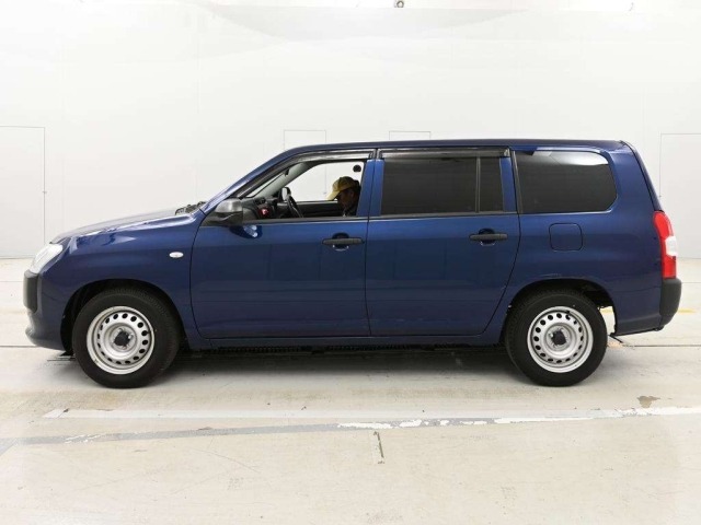 Toyota PROBOX VAN 2023 8061755-4