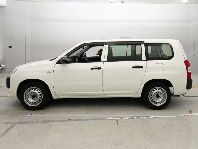 Toyota PROBOX VAN 2021 8061756-4
