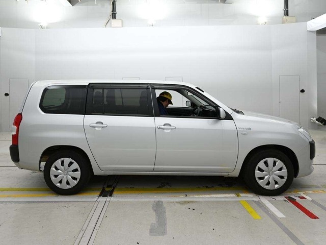 Toyota PROBOX VAN 2020 8061757-3