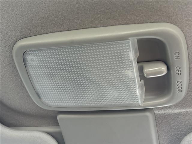 Toyota PROBOX VAN 2018 8061855-9