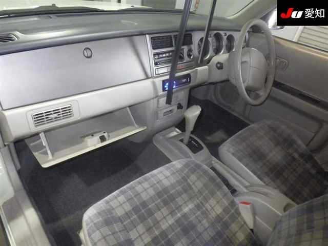 Nissan RASHEEN 1996 8061992-3