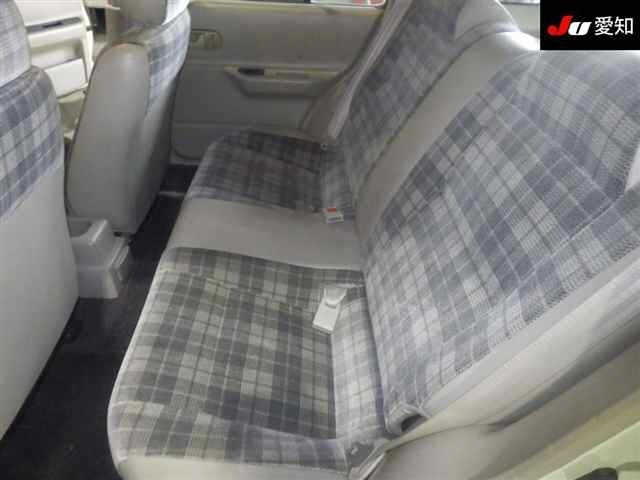 Nissan RASHEEN 1996 8061992-4