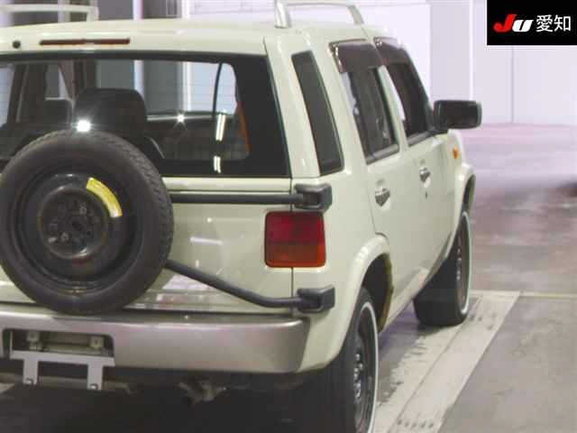 Nissan RASHEEN 1996 8061992-8