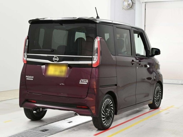 Nissan ROOX 2024 8052340-1