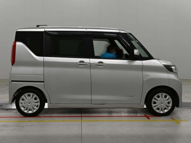 Nissan ROOX 2021 8052341-3