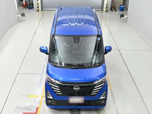 Nissan ROOX 2024 8052370-7