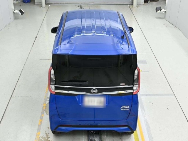 Nissan ROOX 2024 8052370-8