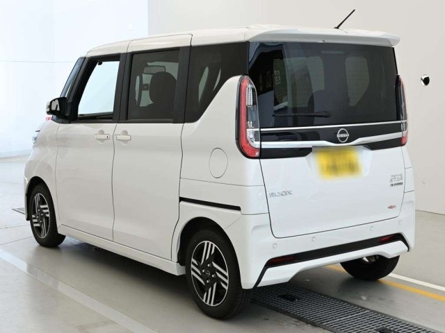 Nissan ROOX 2025 8052373-6