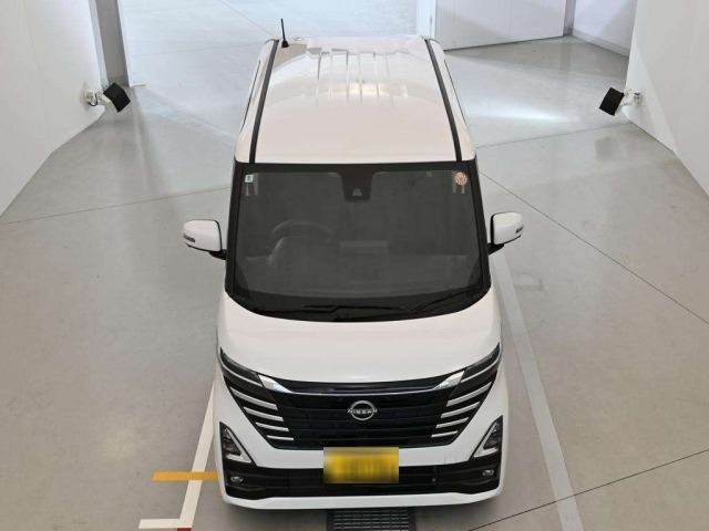 Nissan ROOX 2025 8052373-7