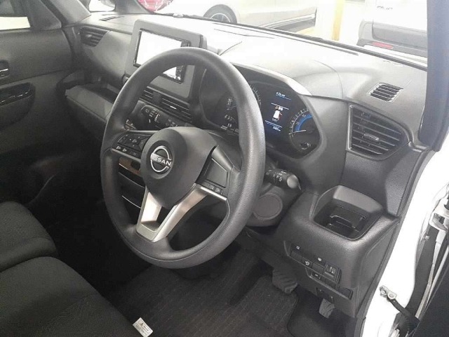 Nissan ROOX 2025 8052373-9