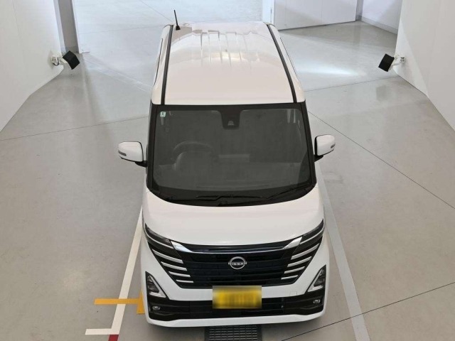 Nissan ROOX 2025 8052375-7