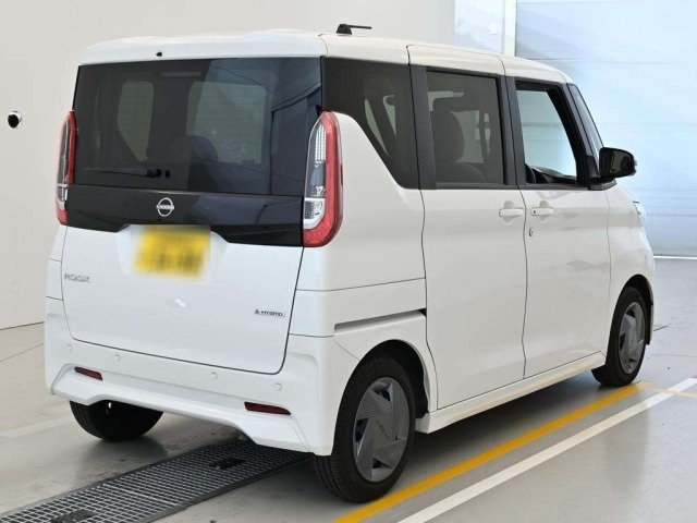 Nissan ROOX 2025 8052376-1