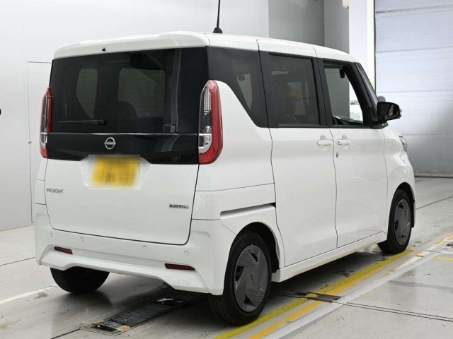 Nissan ROOX 2025 8052382-1