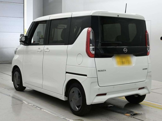 Nissan ROOX 2025 8052382-6