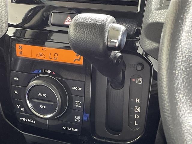 Nissan ROOX 2012 8052857-8