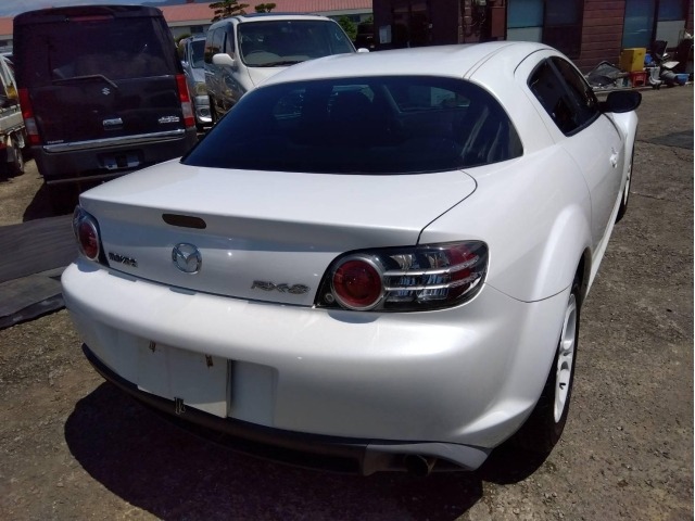Mazda RX-8 2003 8062372-6