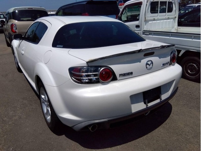 Mazda RX-8 2005 8062373-1