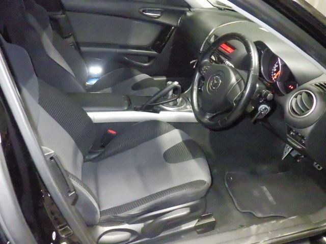 Mazda RX-8 2004 8062374-3
