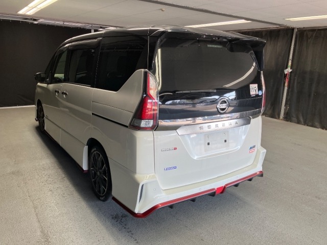 Nissan SERENA 2017 8060976-1