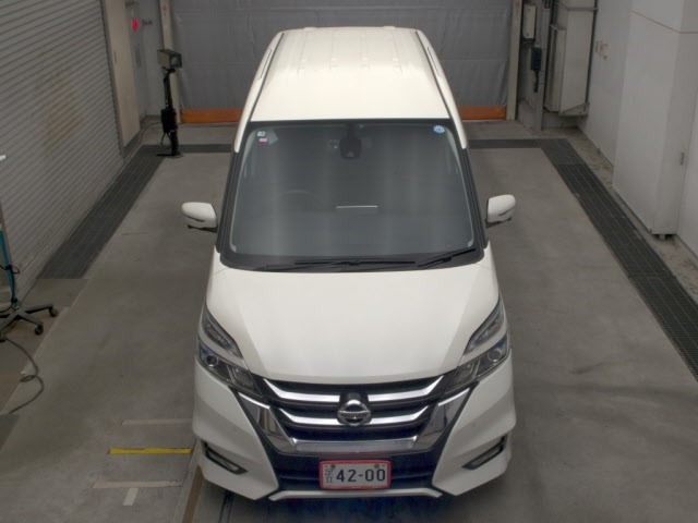 Nissan SERENA 2017 8061012-6