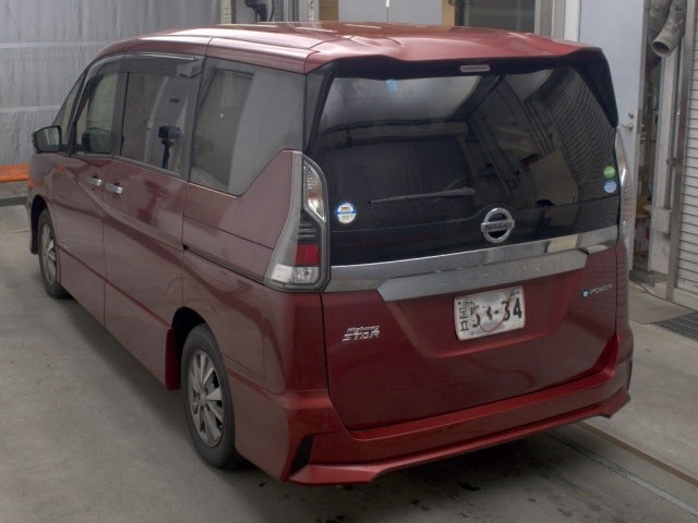 Nissan SERENA 2018 8061018-1