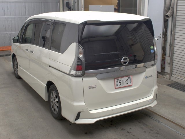 Nissan SERENA 2019 8061025-1