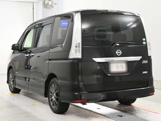 Nissan SERENA 2013 8061036-6