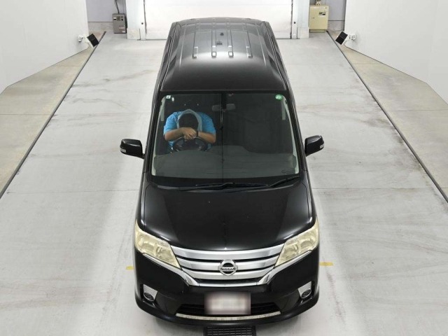 Nissan SERENA 2013 8061036-7
