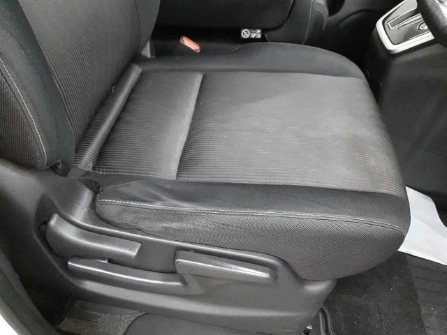 Nissan SERENA 2017 8061053-8