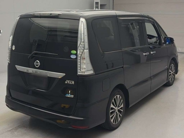 Nissan SERENA 2016 8061097-1