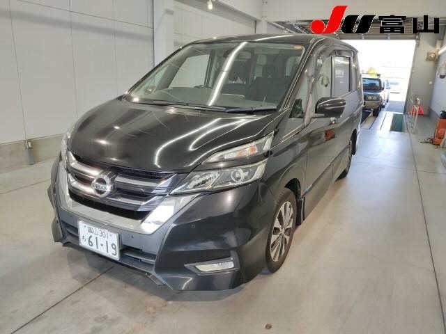 Nissan SERENA 2018 8061103-4