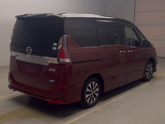 Nissan SERENA 2017 8061113-1
