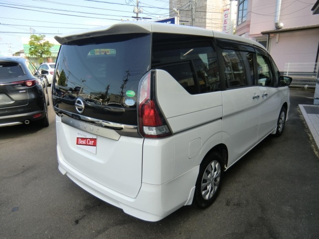 Nissan SERENA 2017 8061138-1