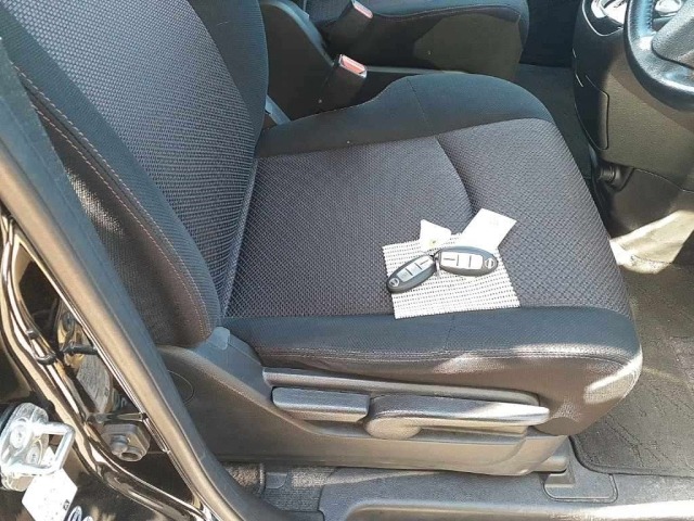 Nissan SERENA 2013 8061139-10