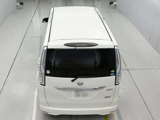 Nissan SERENA 2015 8061141-8