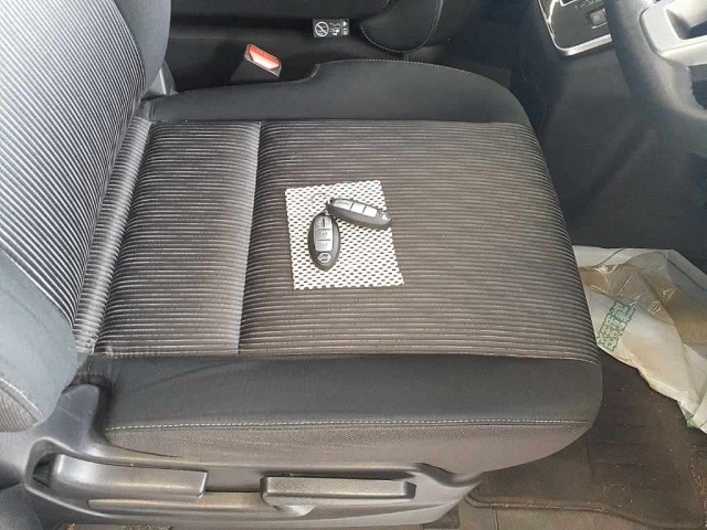 Nissan SERENA 2021 8061148-10