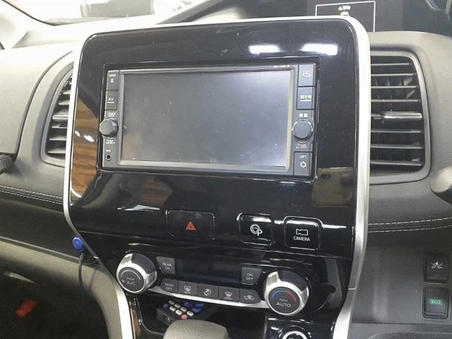 Nissan SERENA 2019 8061152-12