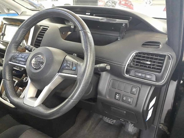 Nissan SERENA 2019 8061152-9