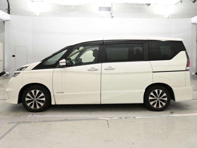 Nissan SERENA 2019 8061153-4